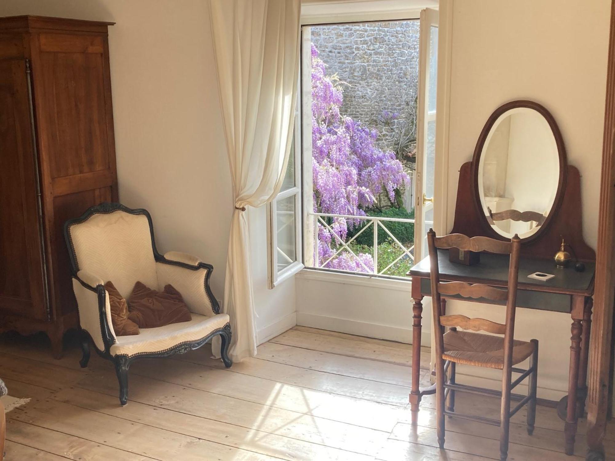 Mazette! Le Chateau Niort Exterior foto